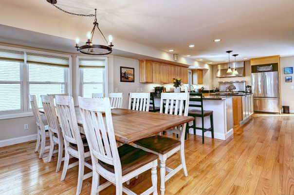 Chandelier, Dining room, Interior, Kitchen, Pendant Lights, Recessed Lighting, Stainless Steel Appliances, Wood Texture Flooring