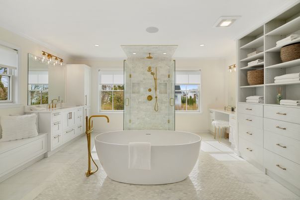 Bathroom, Dual Sink Vanities, Free Standing Baths, Glass Shower, Interior, Recessed Lighting