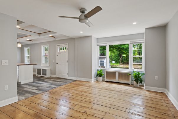 Interior, Pendant Lights, Recessed Lighting, Wood Texture Flooring