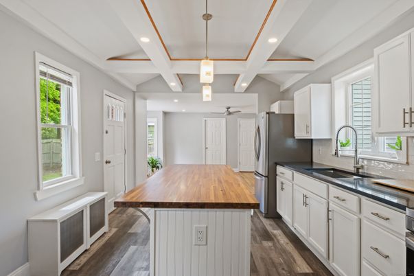 Interior, Kitchen, Pendant Lights, Recessed Lighting, Wood Texture Flooring