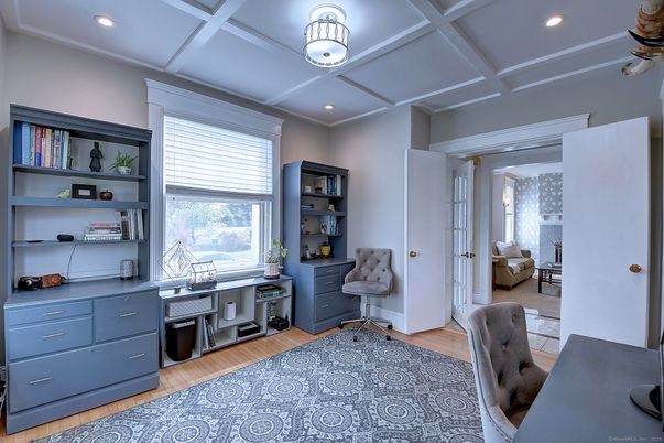 Home Office, Interior, Recessed Lighting, Wood Texture Flooring