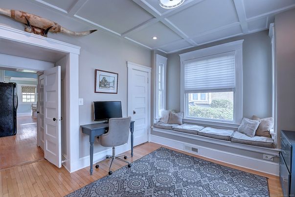 Home Office, Interior, Recessed Lighting, Wood Texture Flooring