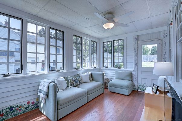 Interior, Sun Room, Wood Texture Flooring