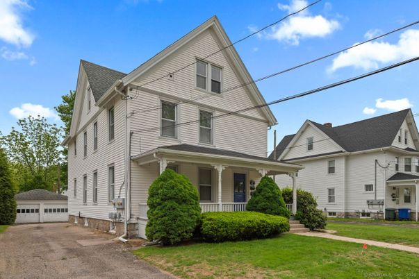 Detached Garage, Exterior, Facade, Queen Anne Victorian