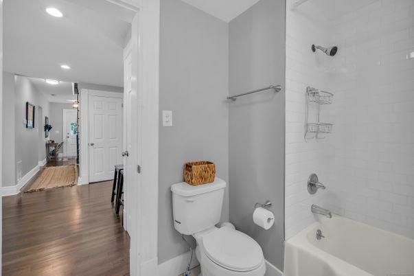 Bathroom, Interior, Recessed Lighting, Wood Texture Flooring