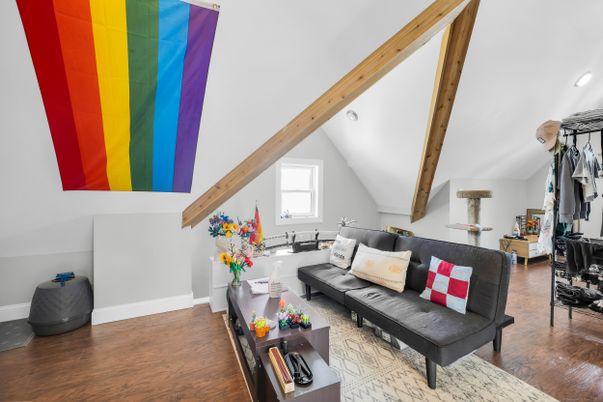 Interior, Living room, Recessed Lighting, Wooden Beams, Wood Texture Flooring