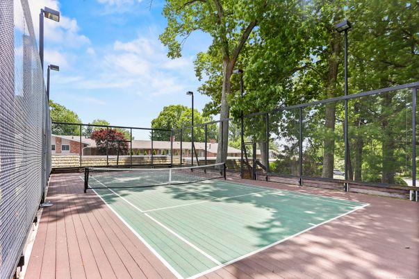 Exterior, Tennis Courts