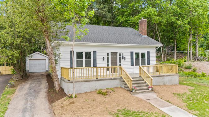 Backyard, Detached Garage, Exterior