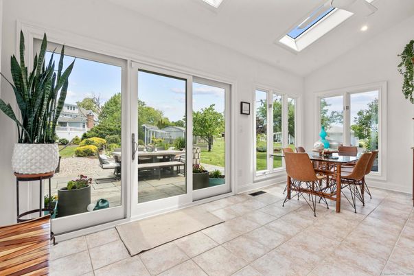 Dining room, Interior, Recessed Lighting, Sun Room
