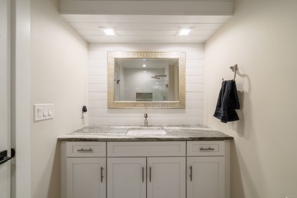 Bathroom, Interior, Recessed Lighting
