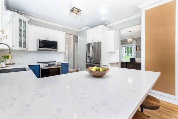 Chandelier, Interior, Kitchen, Pendant Lights, Stainless Steel Appliances, Wood Texture Flooring