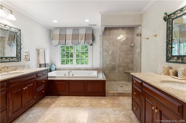 Bathroom, Dual Sink Vanities, Glass Shower, Interior, Recessed Lighting