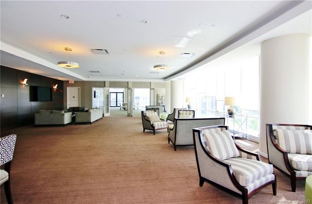 Interior, Living room, Pendant Lights, Recessed Lighting