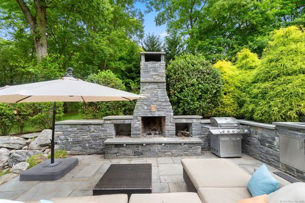 Exterior, Fireplace