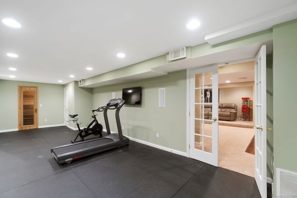 Fitness Equipment, Interior, Recessed Lighting