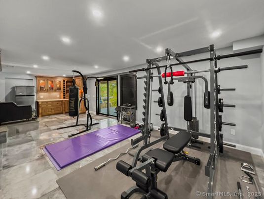 Fitness Equipment, Interior, Recessed Lighting
