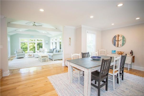 Dining room, Interior, Living room, Recessed Lighting, Wood Texture Flooring