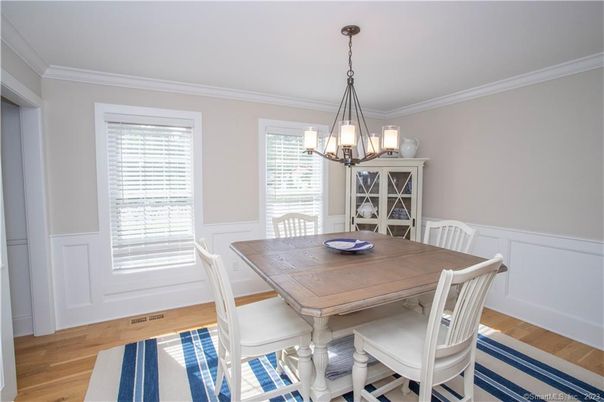 Chandelier, Dining room, Interior, Pendant Lights, Wood Texture Flooring