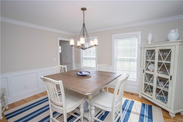 Chandelier, Dining room, Interior, Pendant Lights, Wood Texture Flooring