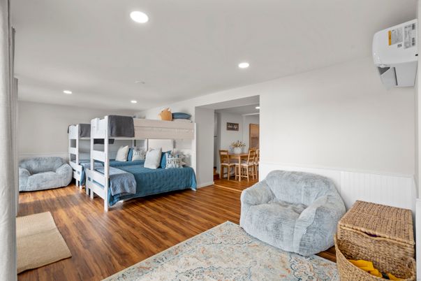 Bedroom, Dining room, Interior, Recessed Lighting, Wood Texture Flooring