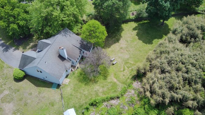 Exterior, Drone
