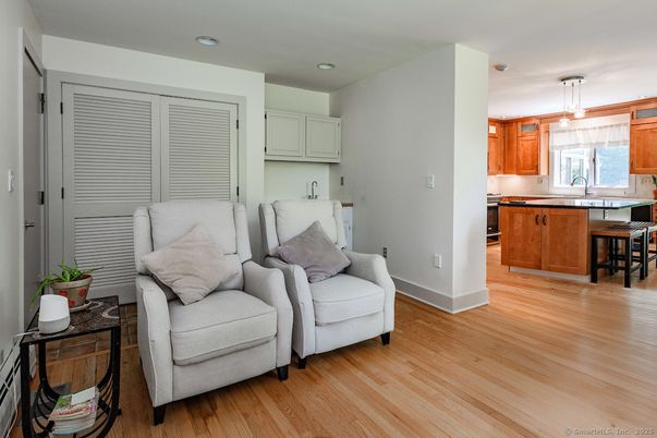 Interior, Kitchen, Living room, Pendant Lights, Recessed Lighting, Wood Texture Flooring