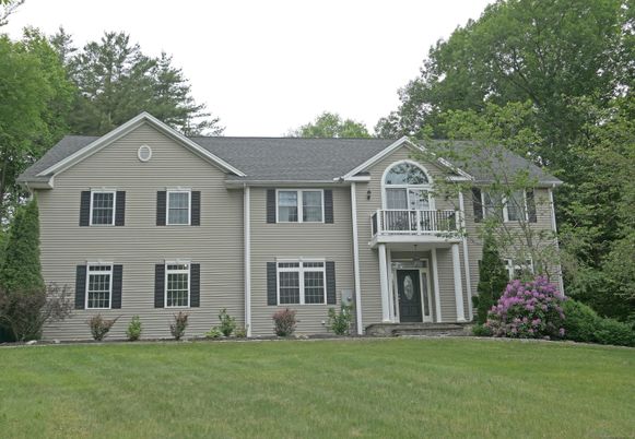 Exterior, Facade, Georgian