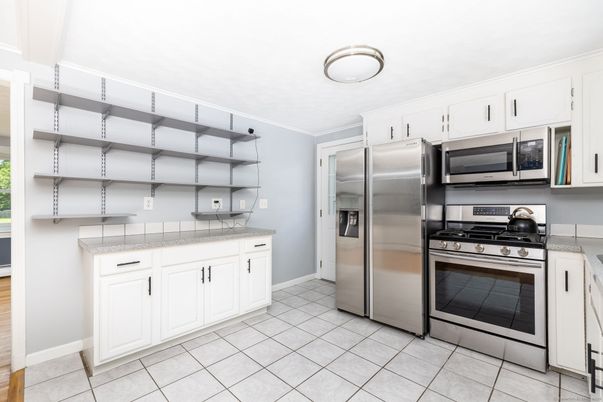 Interior, Kitchen, Stainless Steel Appliances
