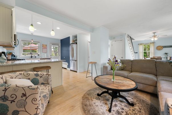 Interior, Kitchen, Living room, Pendant Lights, Recessed Lighting, Wood Texture Flooring