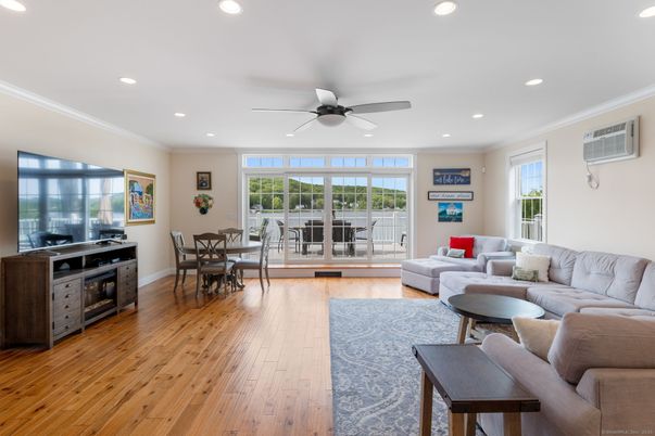Dining room, Interior, Living room, Recessed Lighting, Wood Texture Flooring