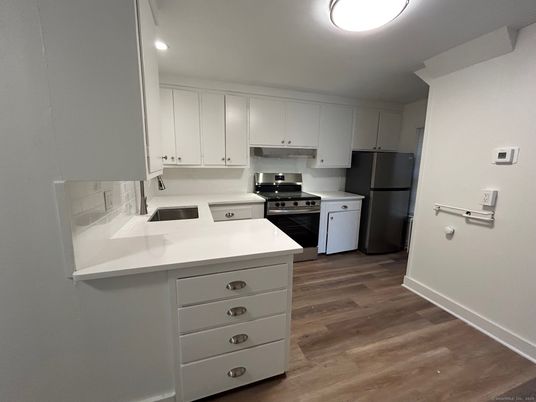 Interior, Kitchen, Recessed Lighting, Wood Texture Flooring
