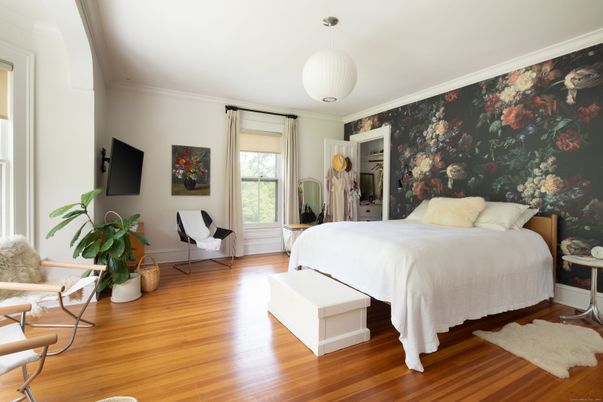 Bedroom, Interior, Pendant Lights, Wood Texture Flooring