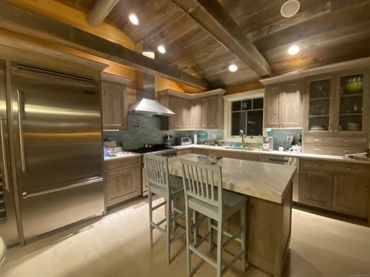 Interior, Kitchen, Recessed Lighting, Stainless Steel Appliances, Wooden Beams, Wooden Ceilings