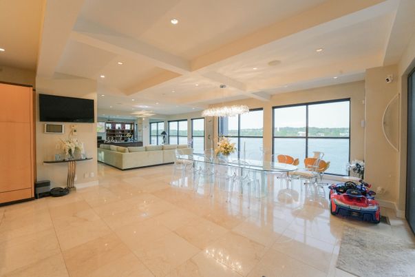 Chandelier, Dining room, Interior, Recessed Lighting, Water