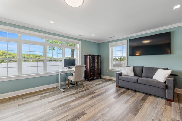 Home Office, Interior, Recessed Lighting, Wood Texture Flooring