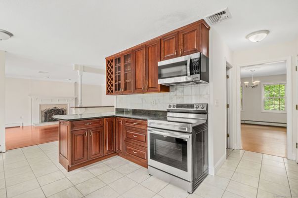Chandelier, Interior, Kitchen, Stainless Steel Appliances, Wood Texture Flooring