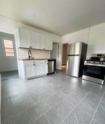 Interior, Kitchen, Stainless Steel Appliances