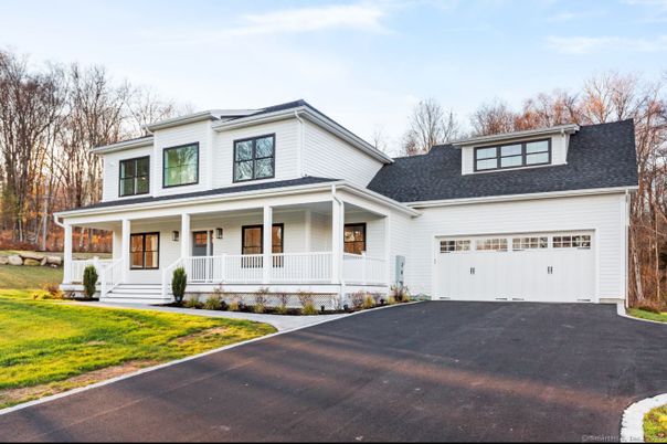 Attached, Exterior, Facade, Farmhouse