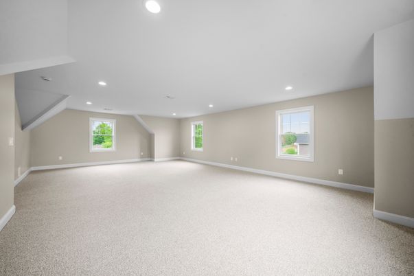 Empty room, Interior, Recessed Lighting