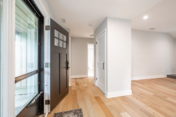 Interior, Recessed Lighting, Wood Texture Flooring