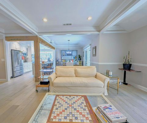 Interior, Kitchen, Living room, Pendant Lights, Recessed Lighting, Wood Texture Flooring