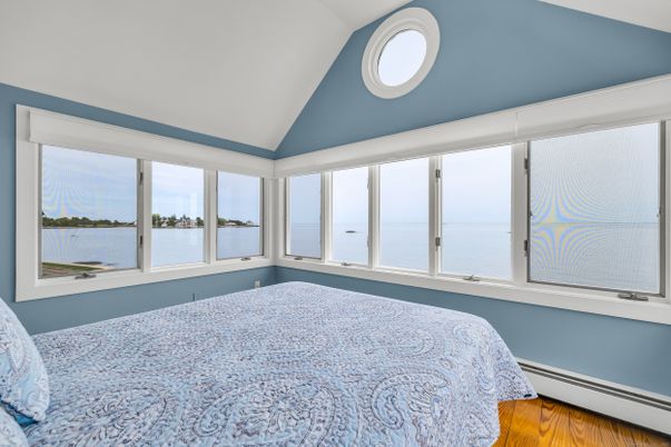 Bedroom, Interior, Water, Wood Texture Flooring