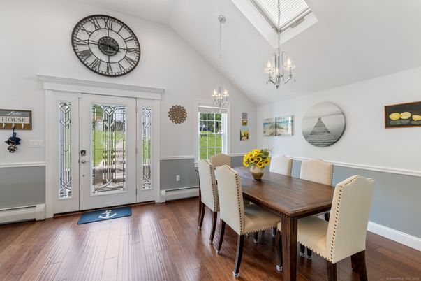 Chandelier, Dining room, Interior, Pendant Lights, Wood Texture Flooring