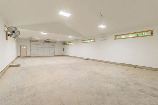Garage, Interior, Recessed Lighting