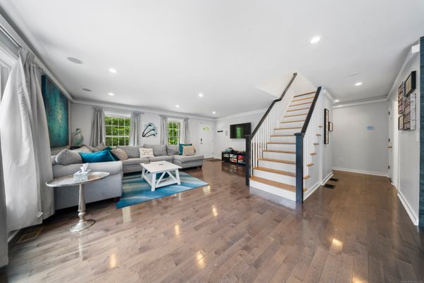 Interior, Living room, Recessed Lighting, Wood Texture Flooring
