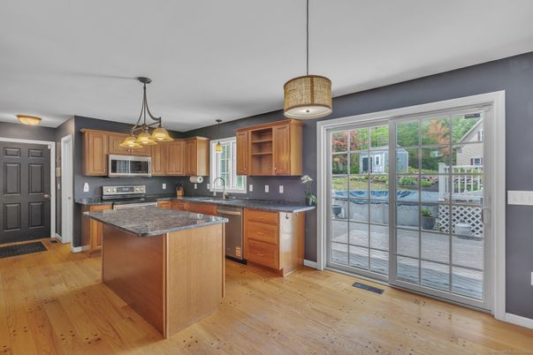 Interior, Kitchen, Pendant Lights, Wood Texture Flooring