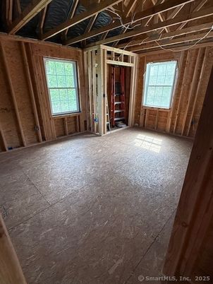 Empty room, Interior, Wooden Beams, Wooden Walls