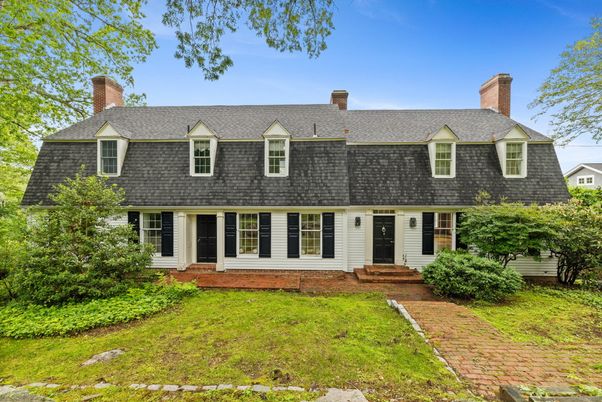 Exterior, Facade, Cape Cod