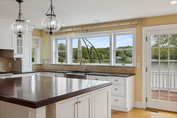 Interior, Kitchen, Pendant Lights, Recessed Lighting, Wood Texture Flooring