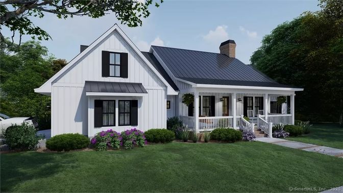 Backyard, Exterior, Facade, Farmhouse
